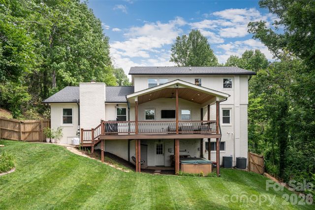 24 Audubon Drive, Asheville, NC 28804