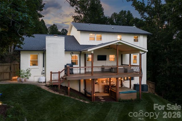 24 Audubon Drive, Asheville, NC 28804