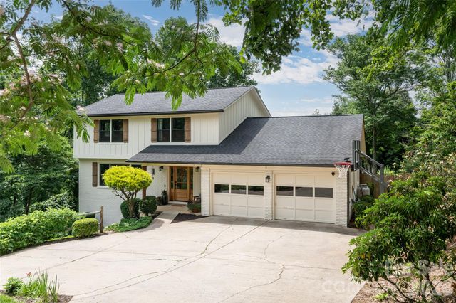 24 Audubon Drive, Asheville, NC 28804