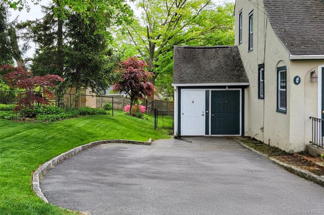 1611 Hyatt Avenue, Peekskill, NY 10566