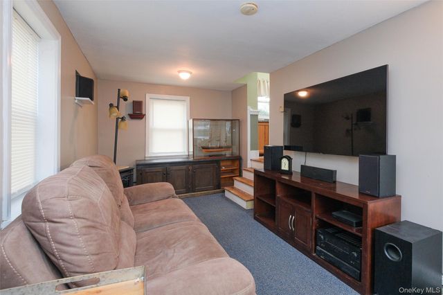 1611 Hyatt Avenue, Peekskill, NY 10566