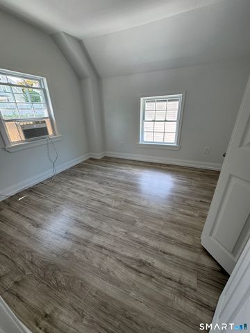 202 Goddard Avenue, Bridgeport, CT 06610