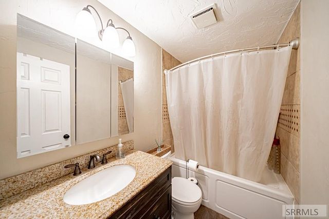 835 E 1400 N, Shelley, ID 83274