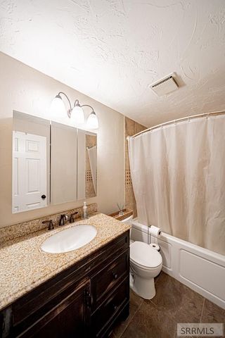 835 E 1400 N, Shelley, ID 83274