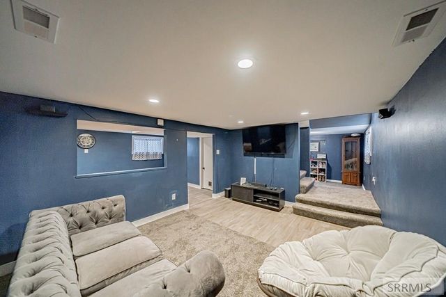 835 E 1400 N, Shelley, ID 83274