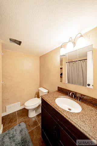 835 E 1400 N, Shelley, ID 83274