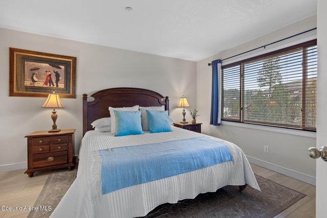 4732 S ARROW POINT DR, #101, Harrison, ID 83833
