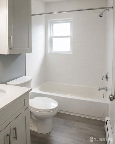 289 Main Street 4R, Spotswood, NJ 08884