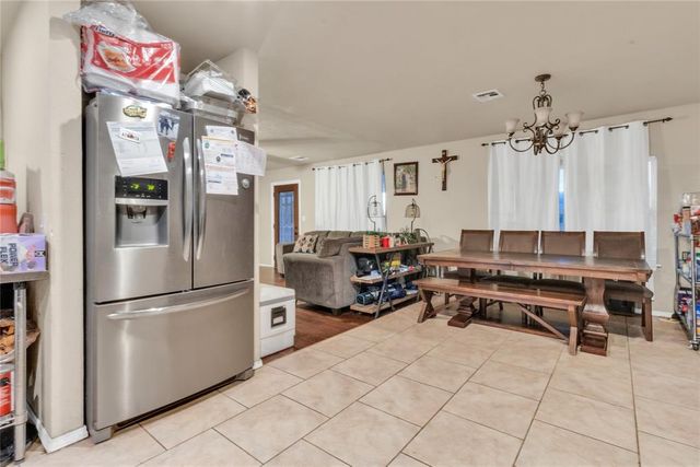 600 N Dallas Avenue, Moore, OK 73160