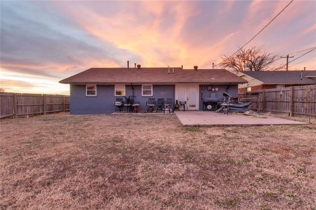 600 N Dallas Avenue, Moore, OK 73160