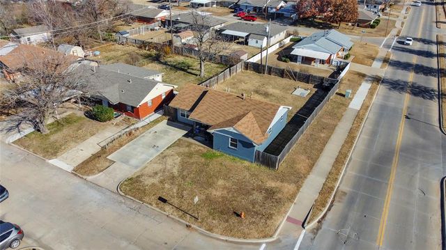 600 N Dallas Avenue, Moore, OK 73160