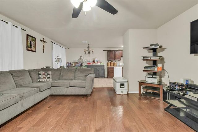 600 N Dallas Avenue, Moore, OK 73160