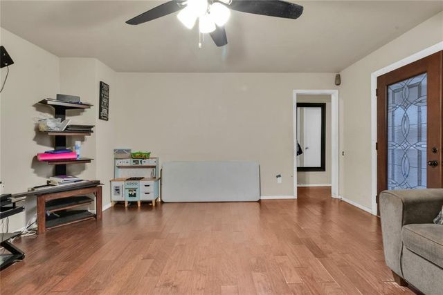 600 N Dallas Avenue, Moore, OK 73160