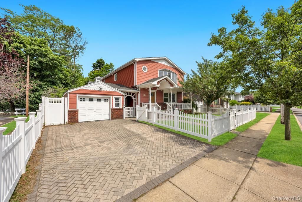 2331 Neptune Avenue, Seaford, NY 11783 — photo 2