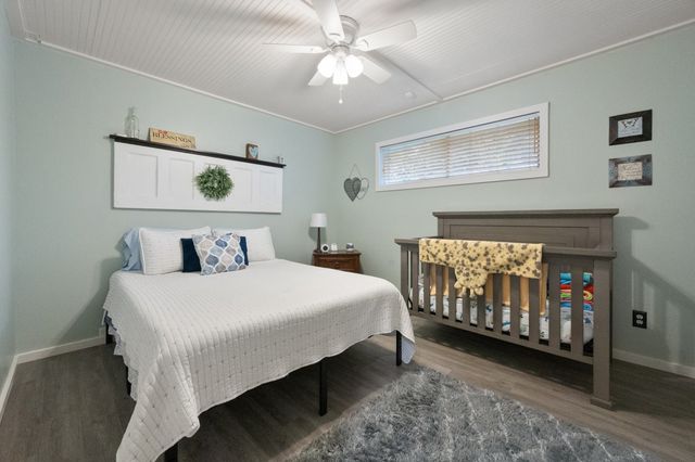 801 Waggoner Drive, Arlington, TX 76013