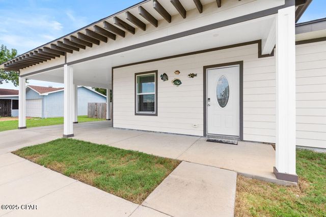 718 Joan Lane, Panama City, FL 32404