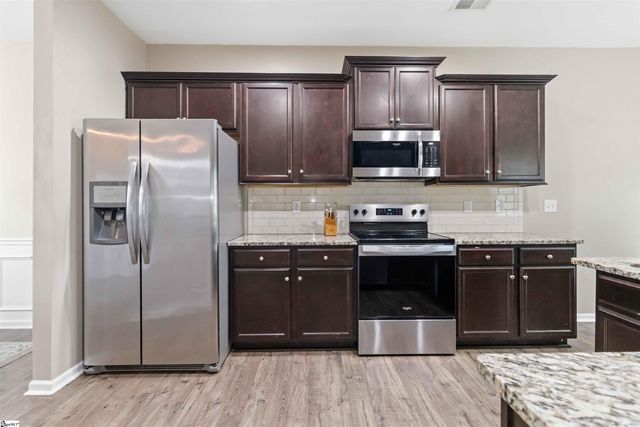 1010 Louvale Court, Simpsonville, SC 29681