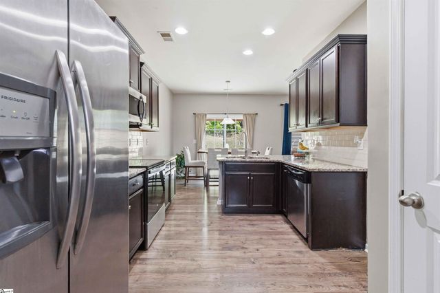 1010 Louvale Court, Simpsonville, SC 29681