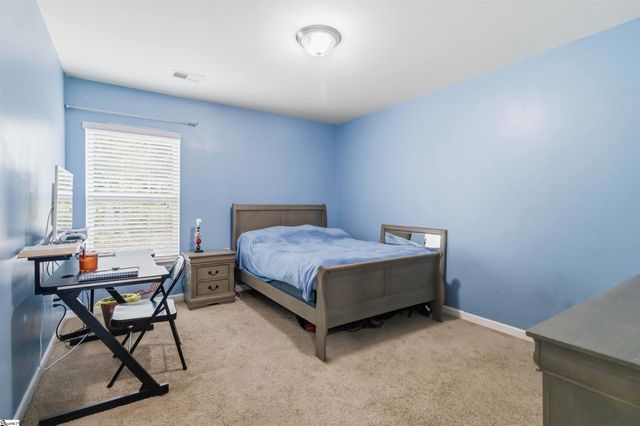 1010 Louvale Court, Simpsonville, SC 29681