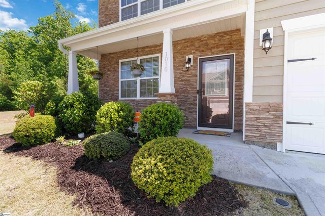 1010 Louvale Court, Simpsonville, SC 29681
