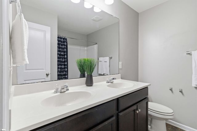 1010 Louvale Court, Simpsonville, SC 29681