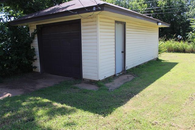 764 E Rose Drive, Midwest City, OK 73110