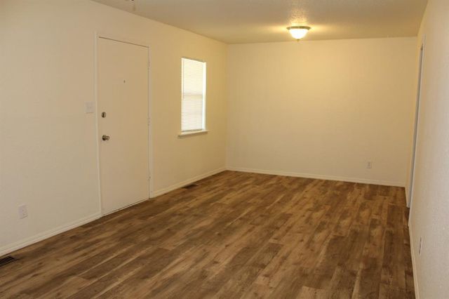764 E Rose Drive, Midwest City, OK 73110