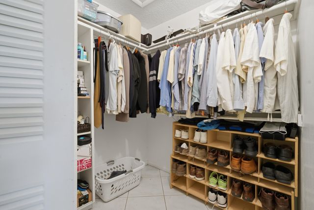 6375 W Pinehurst Cir Circle D38, Tamarac, FL 33321