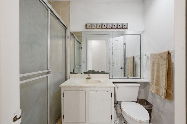 6375 W Pinehurst Cir Circle D38, Tamarac, FL 33321