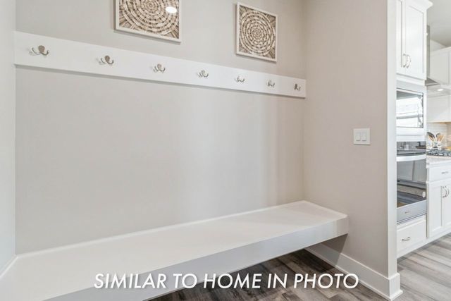 909 Walnut Drive, Norwalk, IA 50211