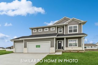 909 Walnut Drive, Norwalk, IA 50211