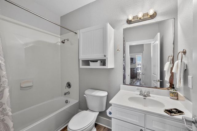 4142 Green Heron Circle, Galveston, TX 77554