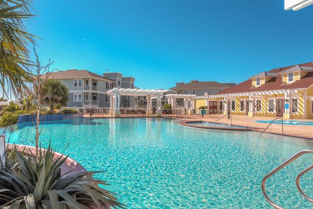 4142 Green Heron Circle, Galveston, TX 77554