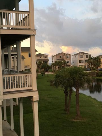 4142 Green Heron Circle, Galveston, TX 77554