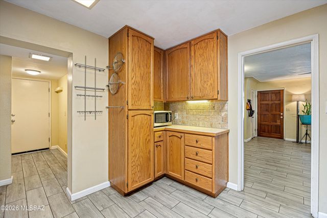 2721 E 20th Street, Tucson, AZ 85716