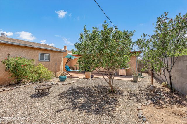 2721 E 20th Street, Tucson, AZ 85716