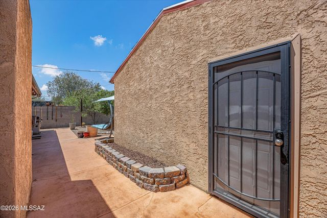 2721 E 20th Street, Tucson, AZ 85716