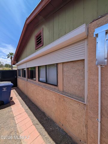 2721 E 20th Street, Tucson, AZ 85716
