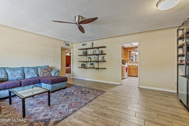 2721 E 20th Street, Tucson, AZ 85716