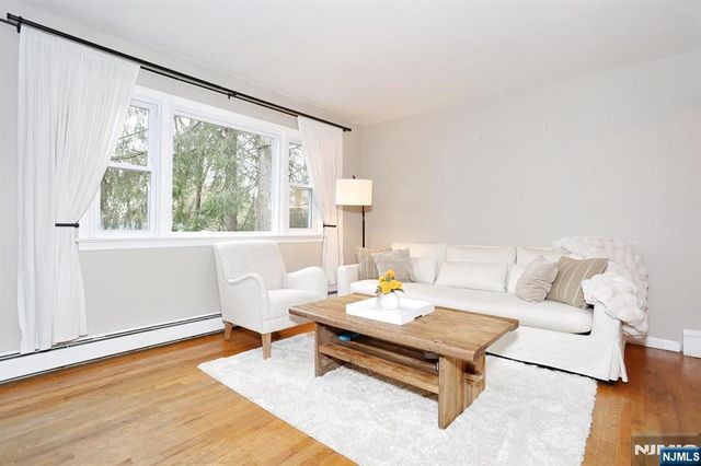 91 Hopper Street, Hillsdale, NJ 07642