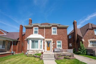 7620 Middlepointe Street, Dearborn, MI 48126