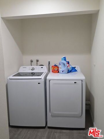 6825 Alabama Avenue 217, Canoga Park (los Angeles), CA 91303