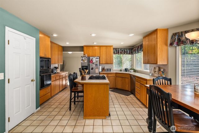 4905 98th Avenue Ct NW, Gig Harbor, WA 98335