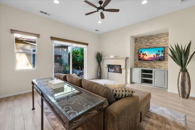 52195 Shining Star Lane, La Quinta, CA 92253