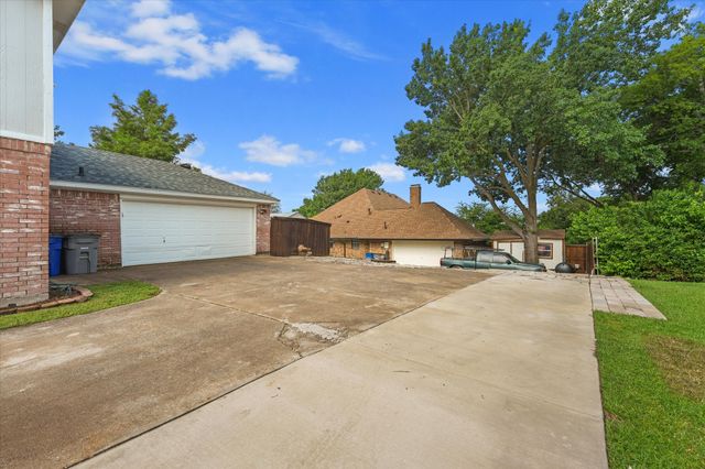 4915 Westcreek Lane, Sachse, TX 75048