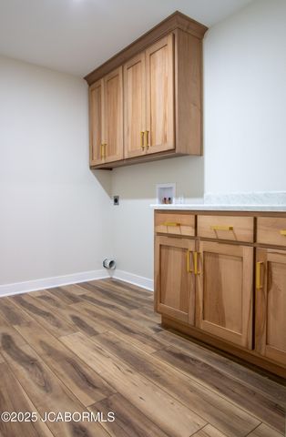 245 ROSEWOOD COURT, Holts Summit, MO 65043