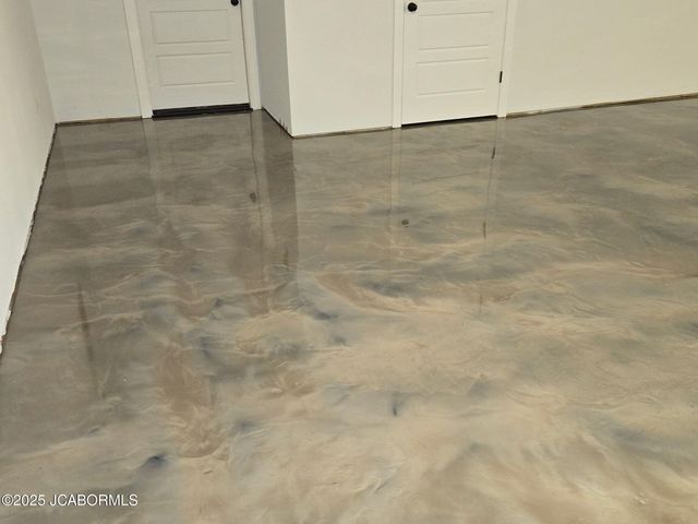 245 ROSEWOOD COURT, Holts Summit, MO 65043