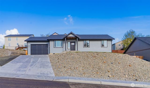 12 Hobble Creek Street, Elma, WA 98541