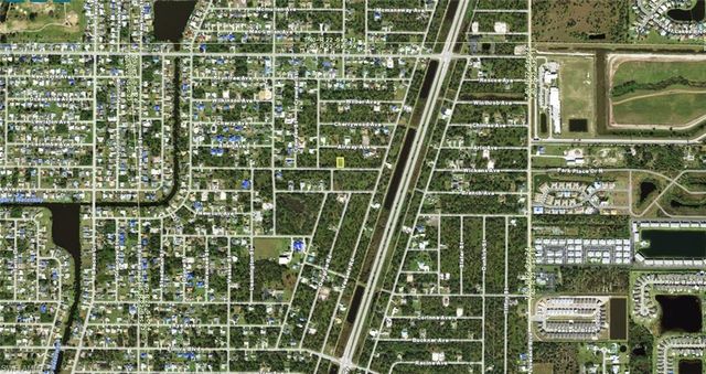 23288 Wicker AVE, Punta Gorda, FL 33980