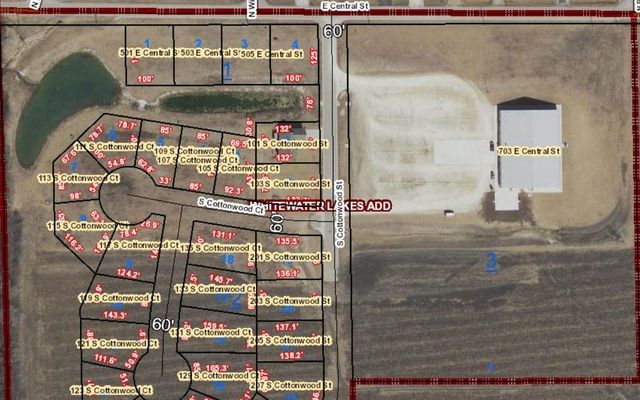 109 S Cottonwood Ct, Whitewater, KS 67154